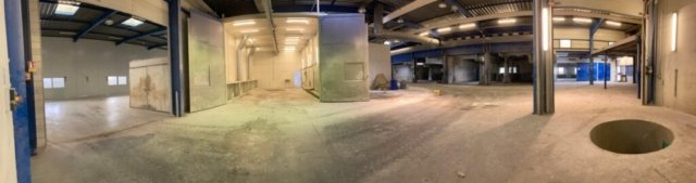 salle centrale du local avec ces multiple hangar séparer